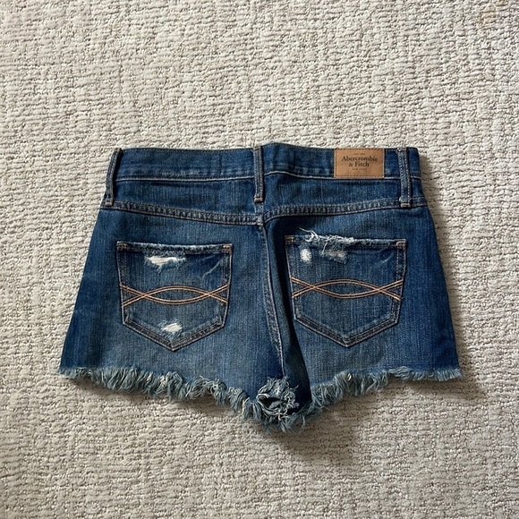 Abercrombie and Fitch shorts! - Picture 2 of 2